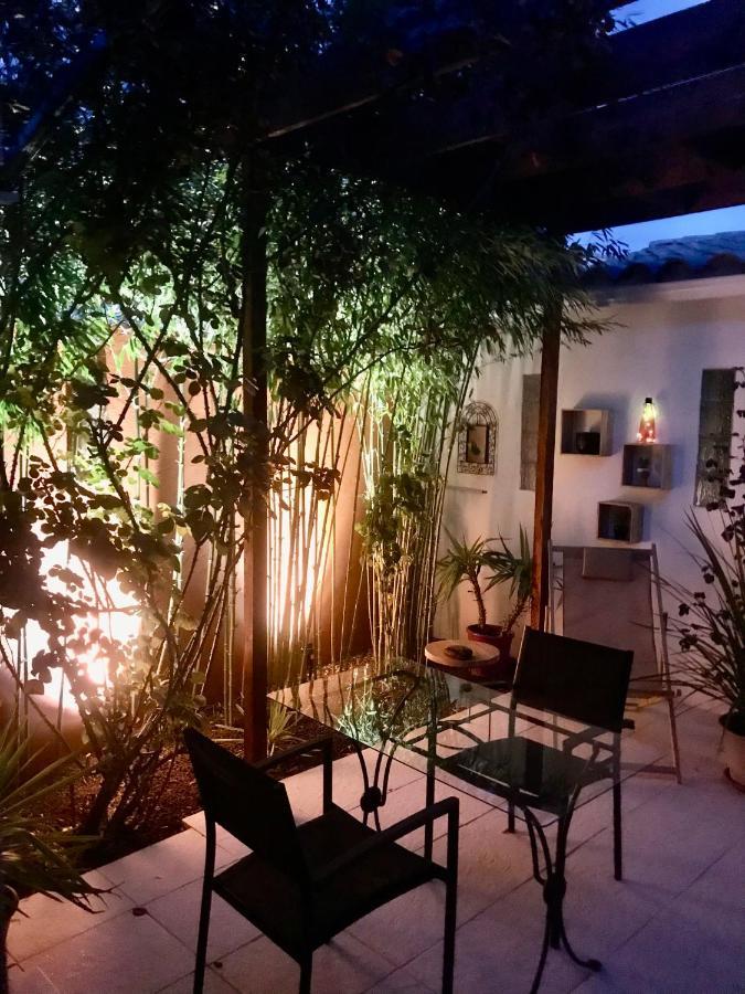 Mon Petit Bali Bed & Breakfast Maussane-les-Alpilles Exterior photo