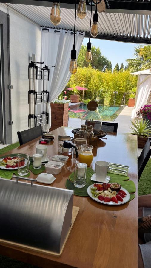 Mon Petit Bali Bed & Breakfast Maussane-les-Alpilles Exterior photo